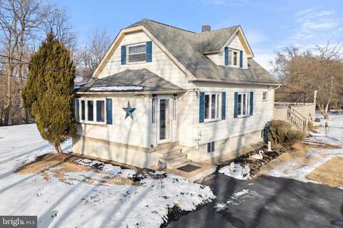 835 CORNELL AVENUE, MAPLE SHADE, NJ 08052