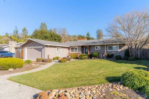 1028 Larkin Way, Napa, CA 94558