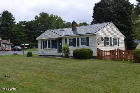 1094 South St, Dalton, MA 01226