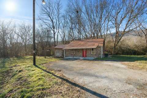 551 S Main Street, Whitwell, TN 37397