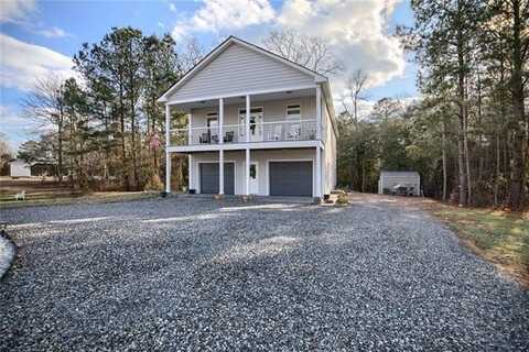 100 Pinetop Road, Topping, VA 23169