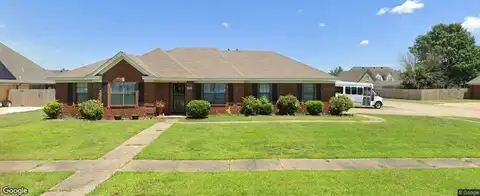 1601 ASHWOOD CIRCLE, West Memphis, AR 72301