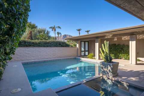 10 Duke Drive, Rancho Mirage, CA 92270