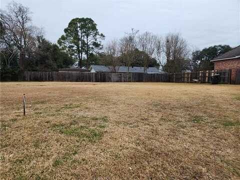 6005 STONEGATE Drive, Alexandria, LA 71303