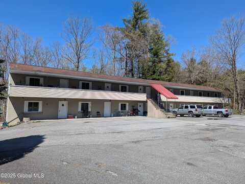 1018 State Route 50, Ballston, NY 12019