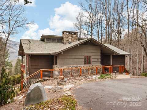 721 Winchester Creek Road, Waynesville, NC 28786