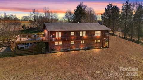 1262 Ring Tail Road, Claremont, NC 28610