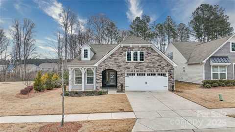 201 Picasso Trail, Mount Holly, NC 28120