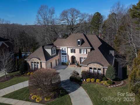 2002 Streamview Court, Waxhaw, NC 28173