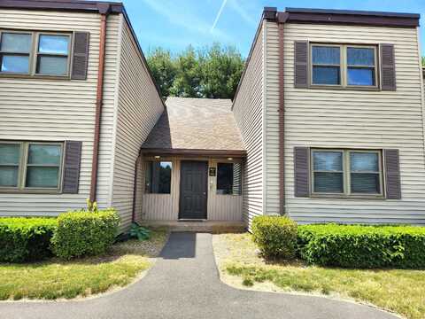 911 Twin Circle Drive, South Windsor, CT 06074