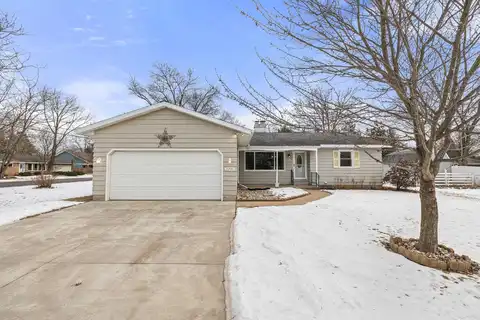 3201 LINDBERGH AVENUE, Stevens Point, WI 54481