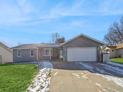 9716 Horton Avenue, Urbandale, IA 50322