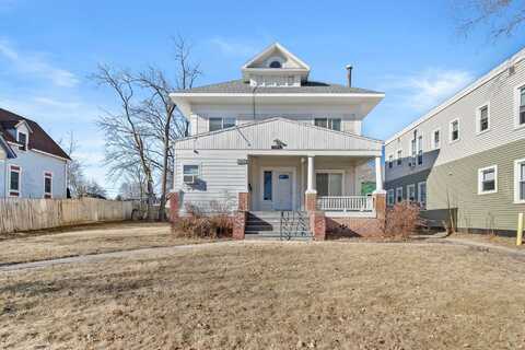 1076 21st Street, Des Moines, IA 50311