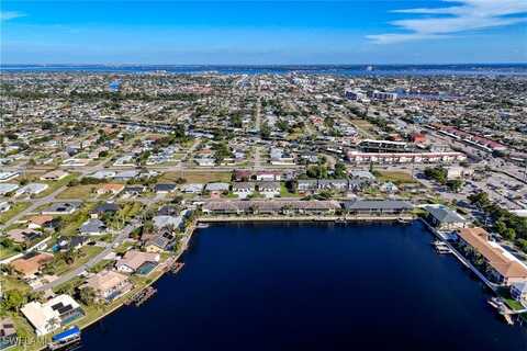 4634 SW Santa Barbara Place, Cape Coral, FL 33914