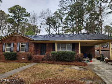 211 Woodstock Drive, Greenville, NC 27834