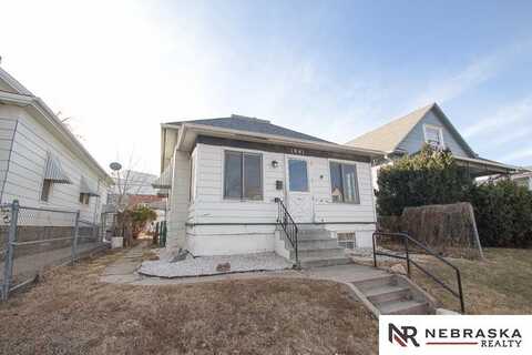 1041 Charleston Street, Lincoln, NE 68508