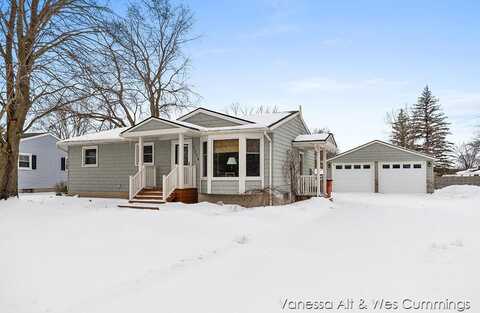 1324 Laurie Gail Drive, Lowell, MI 49331