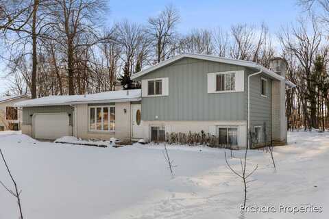 692 Dover Drive NW, Grand Rapids, MI 49534