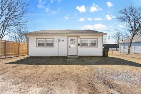 322 E Cofield Street, Aurora, MO 65605