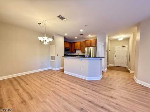 7210 Coventry Ct, Riverdale, NJ 07457