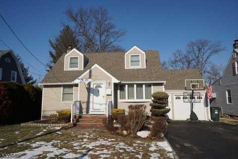 84 W Hill Rd, Woodbridge, NJ 07067