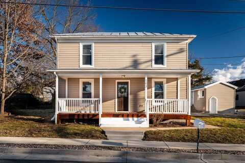 163 S CENTRAL ST, BROADWAY, VA 22815