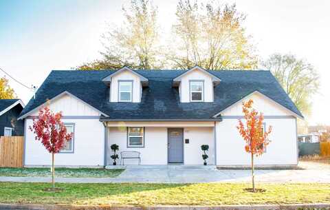 517 E Sherman, Nampa, ID 83686