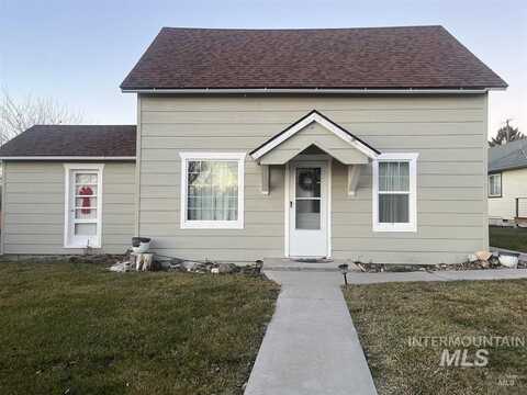 151 E South Ave, Hagerman, ID 83332