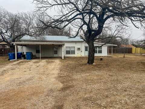 610 S Guadalupe St, Kerrville, TX 78028