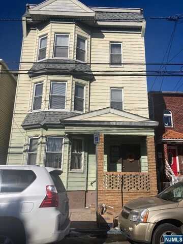 78 Napoleon Street, Newark, NJ 07105