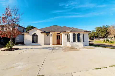 1240 St Michael Dr, LAREDO, TX 78045