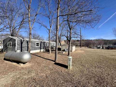 203 Clark Trail, Yankton, SD 57078