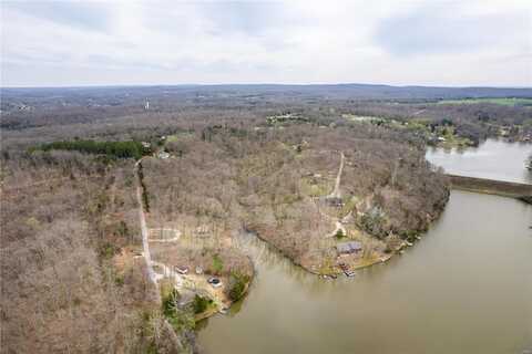 13790 East Sunrise Lake Drive, De Soto, MO 63020