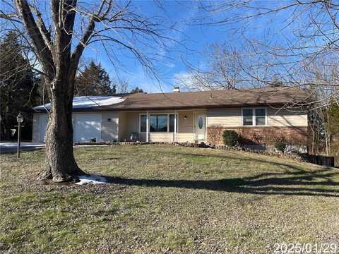 404 Glen Echo Drive, De Soto, MO 63020