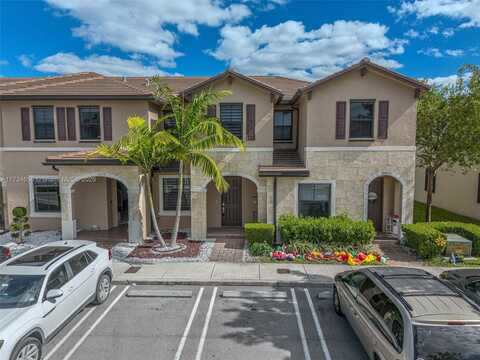 10629 W 32nd Ln, Miami Lakes, FL 33018