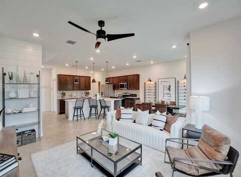 2343 Rollingwood Ct, Oakland Park, FL 33309