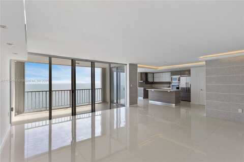 881 Ocean Dr, Key Biscayne, FL 33149