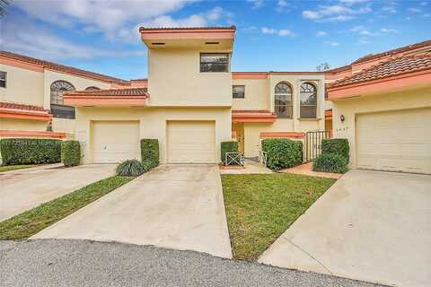 3435 Laurel Oaks Ln, Hollywood, FL 33021