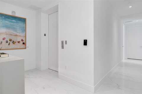 16901 Collins Ave, Sunny Isles Beach, FL 33160