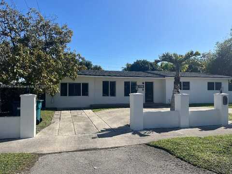 1611 SW 93rd Ct, Miami, FL 33165