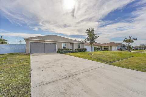 358 SE Fairchild Ave, Port Saint Lucie, FL 34984