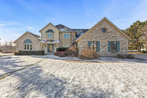 21165 Stratford Ct, Brookfield, WI 53045