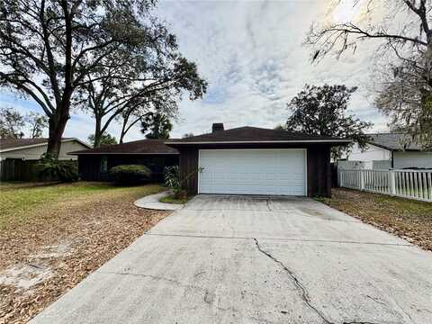 2307 SOUTHERN LITES AVENUE, LUTZ, FL 33549