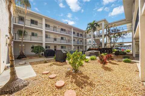 708 TAMIAMI TRAIL S, VENICE, FL 34285