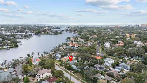 136 26TH AVENUE NE, Saint Petersburg, FL 33704