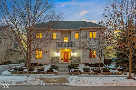 6741 W Stonegate Drive, Zionsville, IN 46077