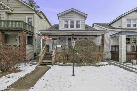 1374 Wayburn, Grosse Pointe Park, MI 48230