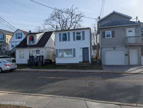 22 E Shore Street, Keansburg, NJ 07734