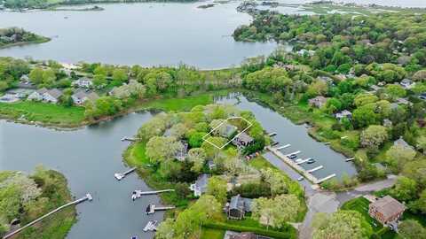 9 Helens Lane, Southampton, NY 11968
