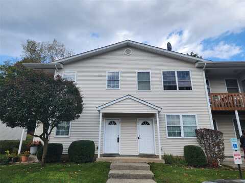 47 Pipetown Hill Rad, Nanuet, NY 10954